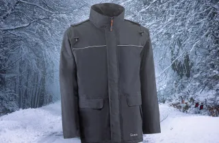 Discover New Timber, the evolution of a parka designed for the challenges of outdoor work